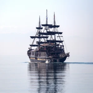 Kemer korsan tekne turu